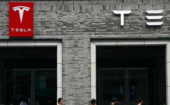 特斯拉事故频出 依法特办 “叫停”特斯拉已刻不容缓