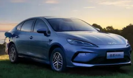 年度榜单出炉，比亚迪交出2025年中国车市亮眼成绩单